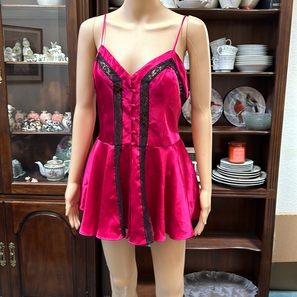 Vintage 90’s Victoria’s Secret Red & Black Lingerie